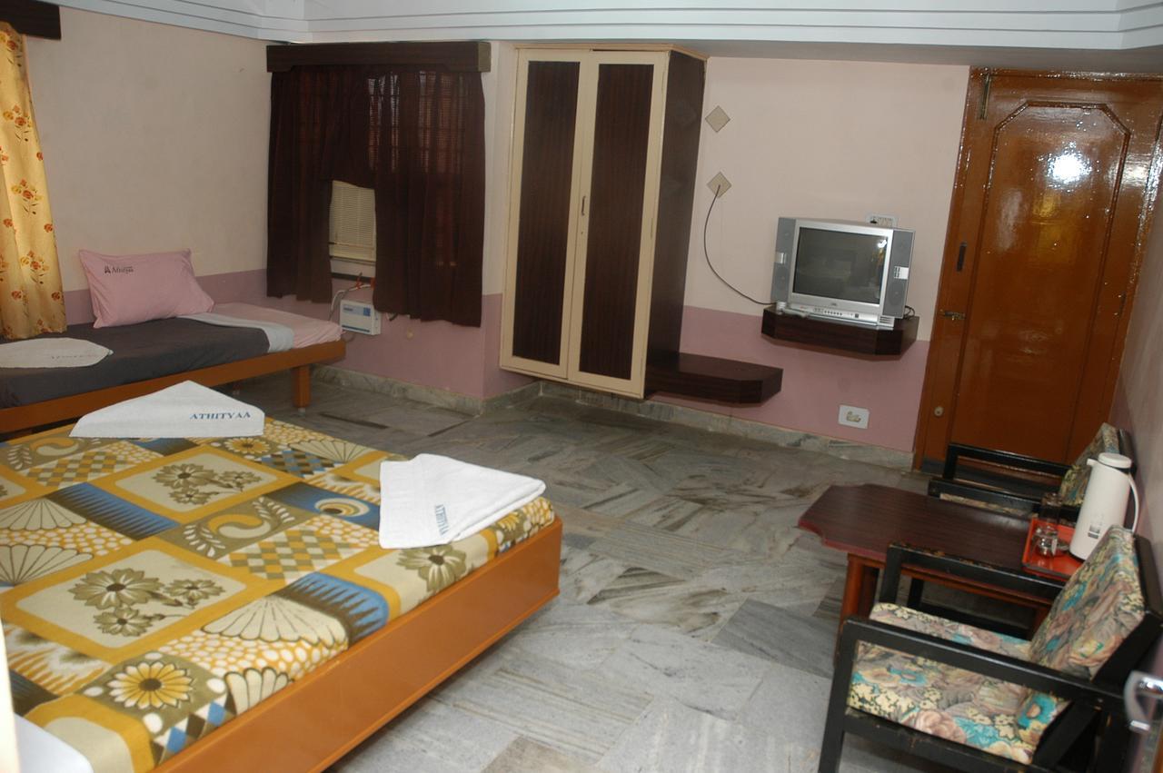Hotel Athityaa 库姆巴科纳姆 外观 照片